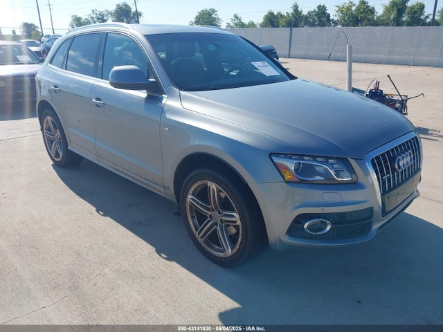 2011 AUDI Q5 WA1WKAFP3BA033211 Photo 0