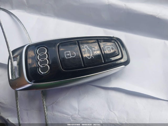 2021 AUDI Q7 WA1LJAF71MD037555 Photo 10