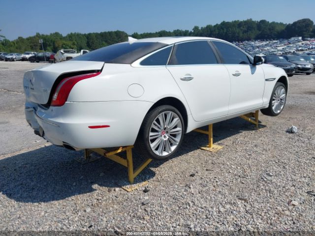 2015 JAGUAR XJ SAJWA2GZ3F8V90231 Photo 3