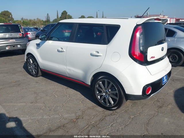 KIA g 2018 KNDJX3AA0J7545276 Image 3