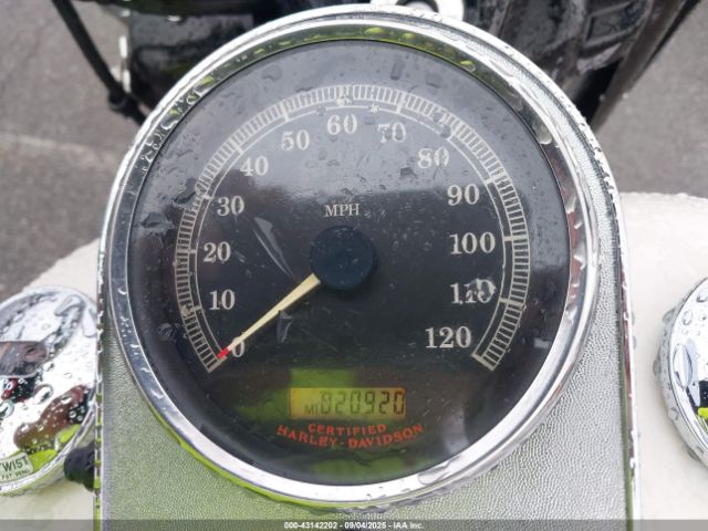 2005 HARLEY-DAVIDSON FLHPI 1HD1FHW1X5Y681163 Photo 6