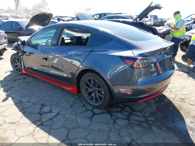 2023 TESLA MODEL 3 5YJ3E1EA7PF707999 Photo 2