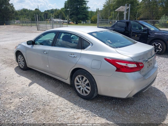 1N4AL3APXGN316663 Nissan 2016