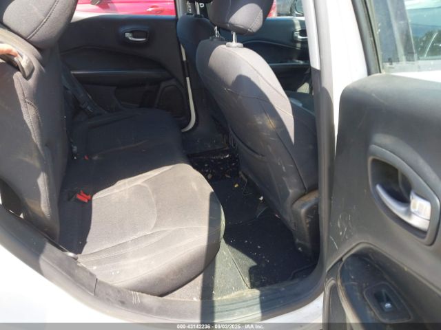 2018 JEEP COMPASS 3C4NJCAB9JT151685 Photo 7