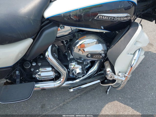 2014 HARLEY-DAVIDSON FLHTCU 1HD1FCM16EB679094 Photo 7