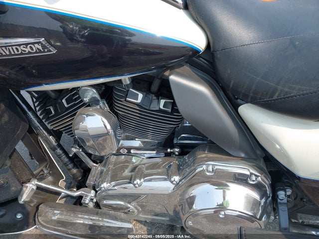2014 HARLEY-DAVIDSON FLHTCU 1HD1FCM16EB679094 Photo 8
