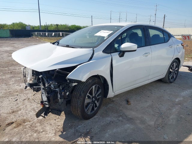 Nissan Versa 2022 3N1CN8EV9NL852832 Image 2