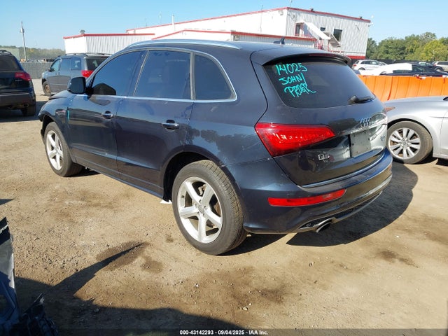 2017 AUDI Q5 WA1M2AFP1HA084738 Photo 2