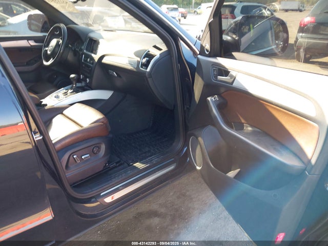 2017 AUDI Q5 WA1M2AFP1HA084738 Photo 4