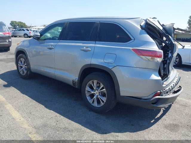 5TDKKRFH9FS051491 Toyota 2gr-fe