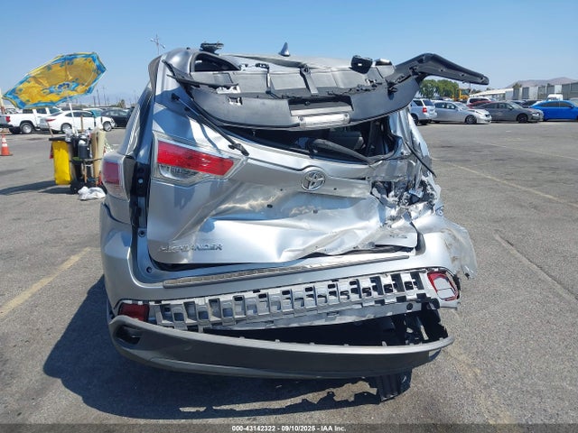 5TDKKRFH9FS051491 Toyota 2gr-fe