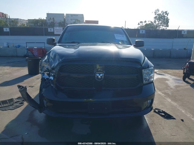 1C6RR6FT1KS572551 RAM 1500