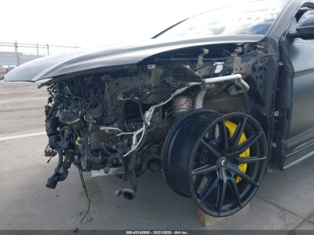 2021 LAMBORGHINI URUS ZPBUA1ZL3MLA15848 Photo 5