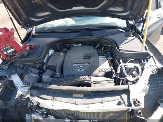 WDC0G4KB3HF145926 Mercedes-Benz m274