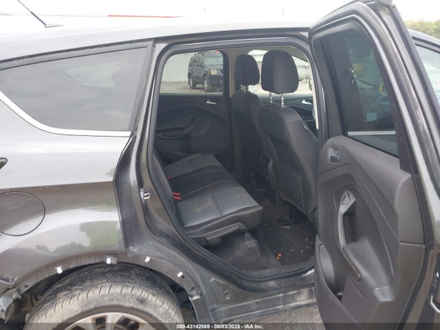 1FMCU9G92HUE96171 Ford 2017