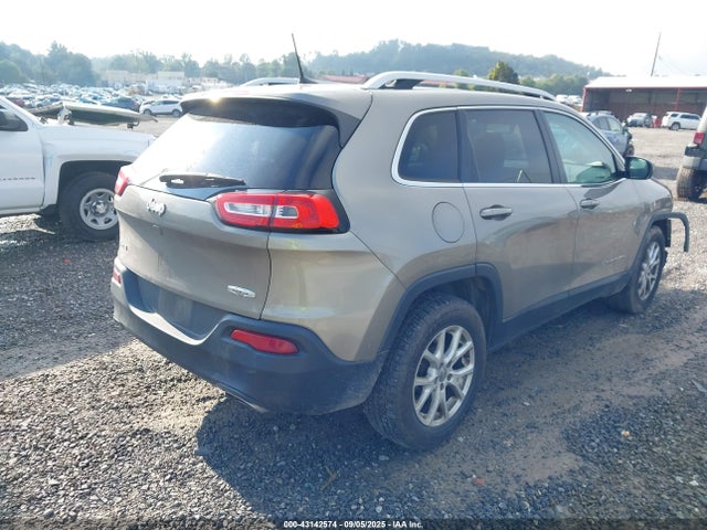 Jeep Cherokee 2017 1C4PJMCS4HW575646 Image 4