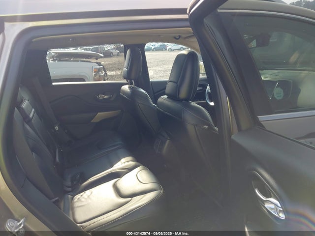 Jeep Cherokee 2017 1C4PJMCS4HW575646 Image 8