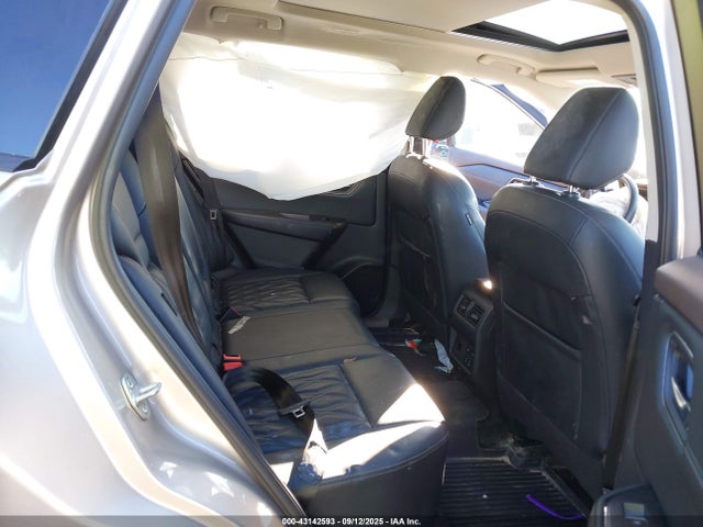 JN8AT3DDXMW302543 Nissan Rogue Platinum Intelligent Awd