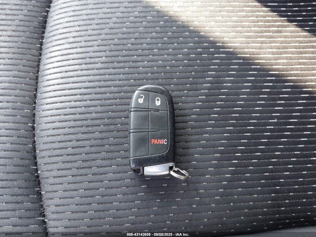 3C4PDCAB3JT447267 Dodge Journey