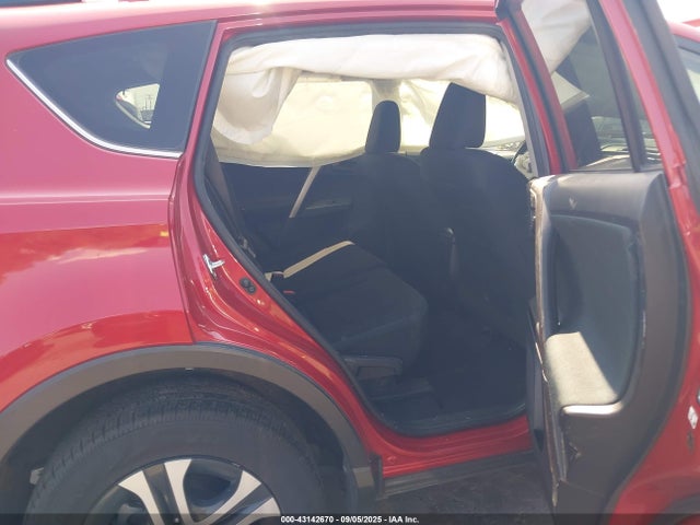 JTMZFREV2HJ150017 Toyota RAV4 LE