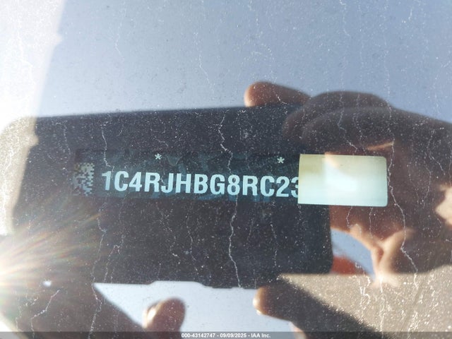 43142747 :رقم المزاد ، 1C4RJHBG8RC236839 vin ، 2024 Jeep Grand Cherokee Limited 4x4 مزاد بيع