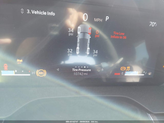 43142747 :رقم المزاد ، 1C4RJHBG8RC236839 vin ، 2024 Jeep Grand Cherokee Limited 4x4 مزاد بيع