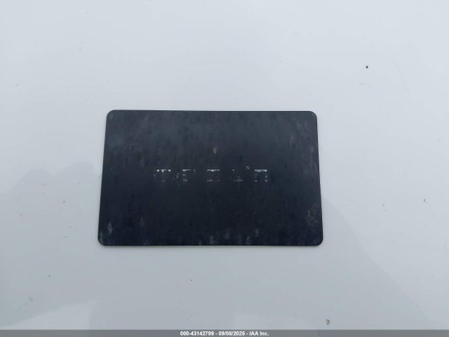 5YJ3E1EB2PF660342 Tesla MODEL 3