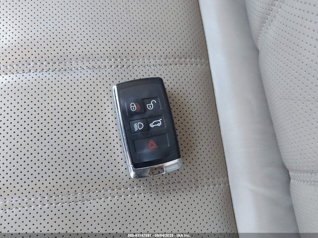 SALWR2RV6KA827114 Land Rover aj126