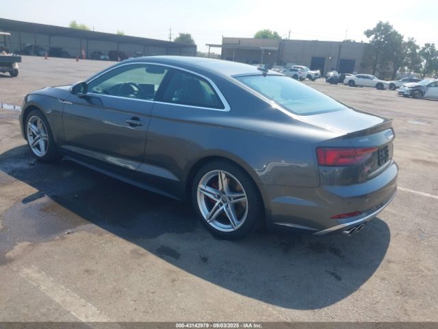 2019 AUDI S5 WAUP4AF52KA026704 Photo 2