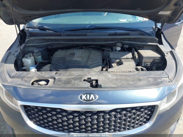 KIA Sedona 2017 KNDMB5C19H6285528 Image 10