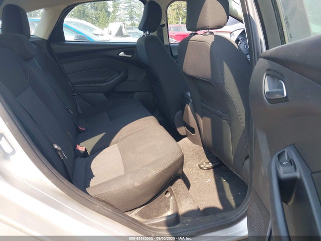 Ford 2015 2015 1FADP3K27FL316084 Image 8