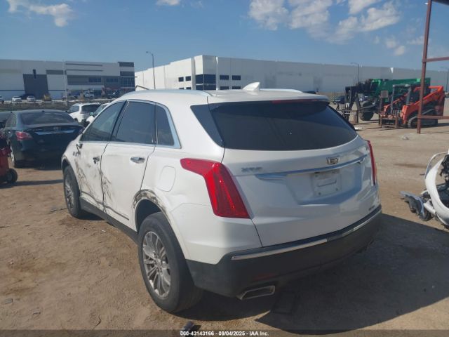 2019 CADILLAC XT5 1GYKNCRS2KZ129690 Photo 2