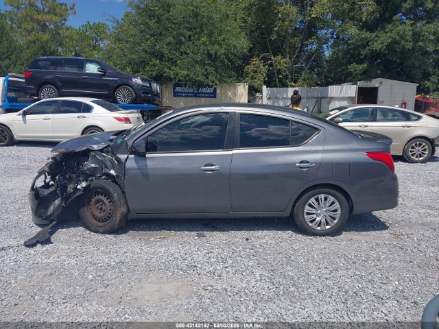 Nissan 2019 2019 3N1CN7AP2KL872580 Image 14