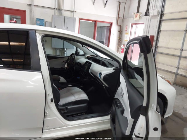 JTDKARFU4G3010673 Toyota 2zr-fxe,1nm