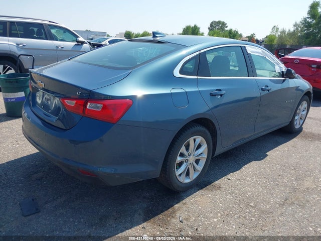 2025 CHEVROLET MALIBU 1G1ZD5STXSF123524 Photo 3