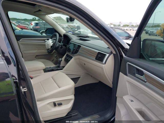 2021 VOLKSWAGEN ATLAS 1V2ER2CA4MC539915 Photo 4
