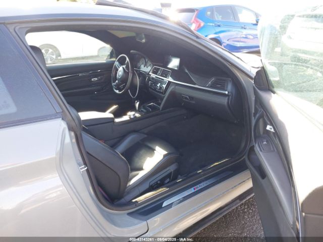 2019 BMW M4 WBS3S7C5XKAC09732 Photo 4