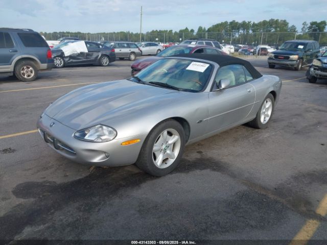 1999 JAGUAR XK8 SAJGX2044XC031304 Photo 1