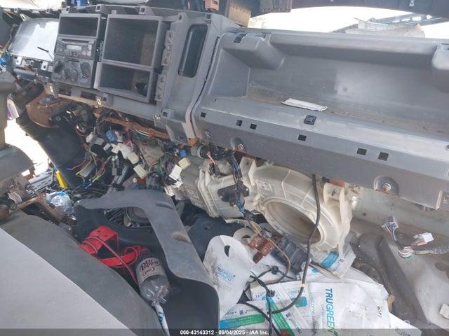 54DC4W1B2GS801303 Isuzu L96 - E85 Max, Iron