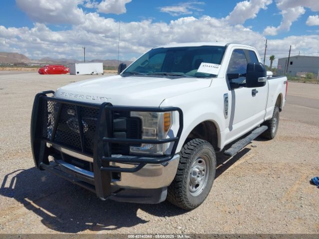 2018 FORD F-250 1FT7X2B60JEB92354 Photo 1
