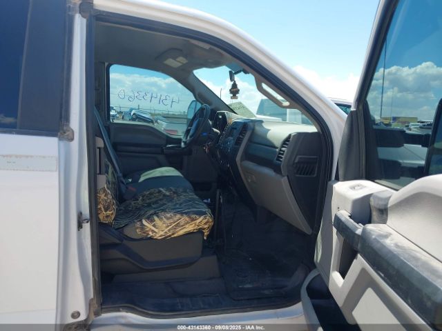 2018 FORD F-250 1FT7X2B60JEB92354 Photo 4