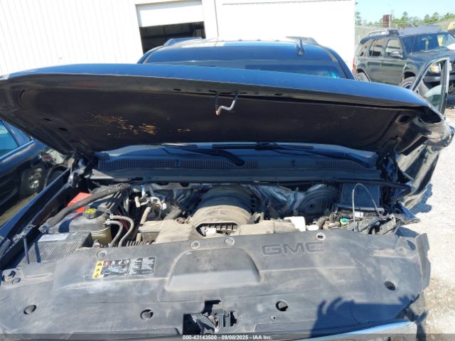 2018 GMC YUKON XL 1GKS1GKC7JR106937 Photo 9