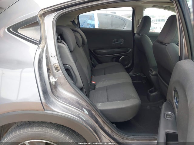 Продажа на аукционе авто 2022 Honda Hr-v 2wd Ex, vin: 3CZRU5H50NM713701, номер лота: 43143532