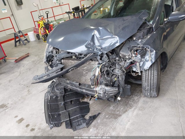 KNAFX4A66G5593647 KIA mpi nu