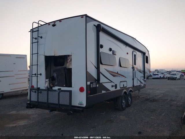 4X4FRLE25N1901081 Forest River 2022