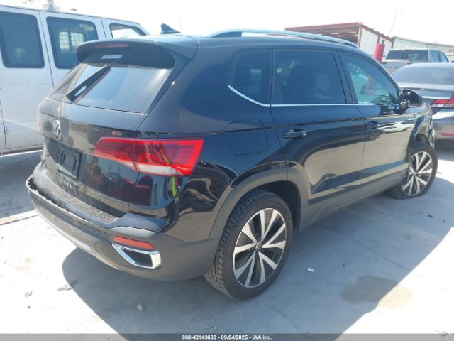 2024 VOLKSWAGEN TAOS 3VVSX7B2XRM066630 Photo 3