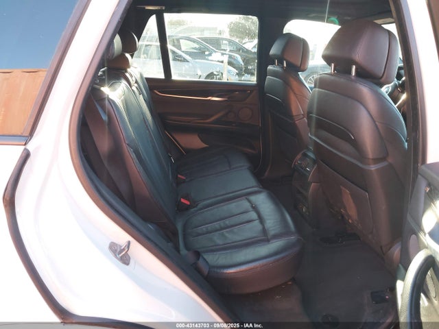 BMW X5 2014 5UXKR2C56E0H33034 Image 8