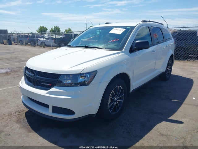 Dodge Journey 2017 3C4PDCAB9HT573532 Image 2