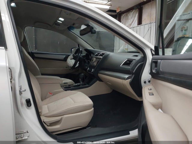 4S4BSAFC4J3250136 Subaru u5