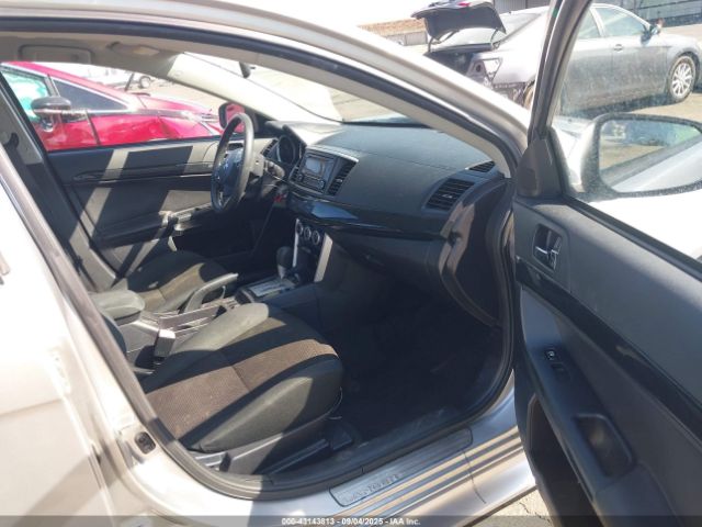 2016 MITSUBISHI LANCER JA32V2FWXGU002860 Photo 4